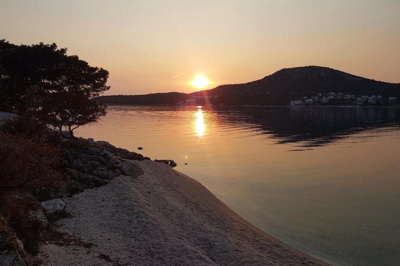 Apartments With A Parking Space Slano, Dubrovnik - 8540 Apartment *